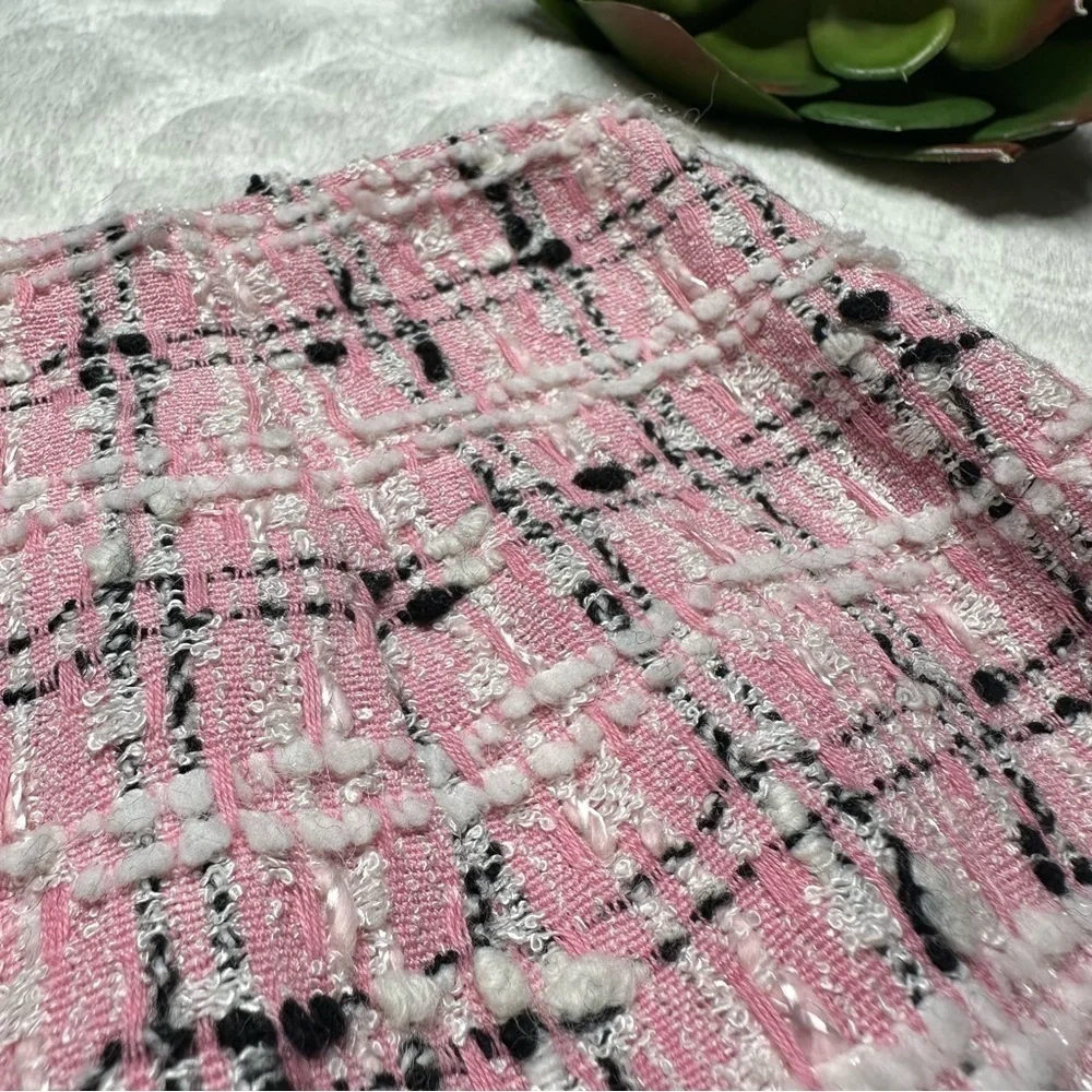 Escada tweed plaid